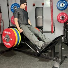 6 Benefits of Using a Compact Leg Press vs. Barbell Squats for People with Back Pain